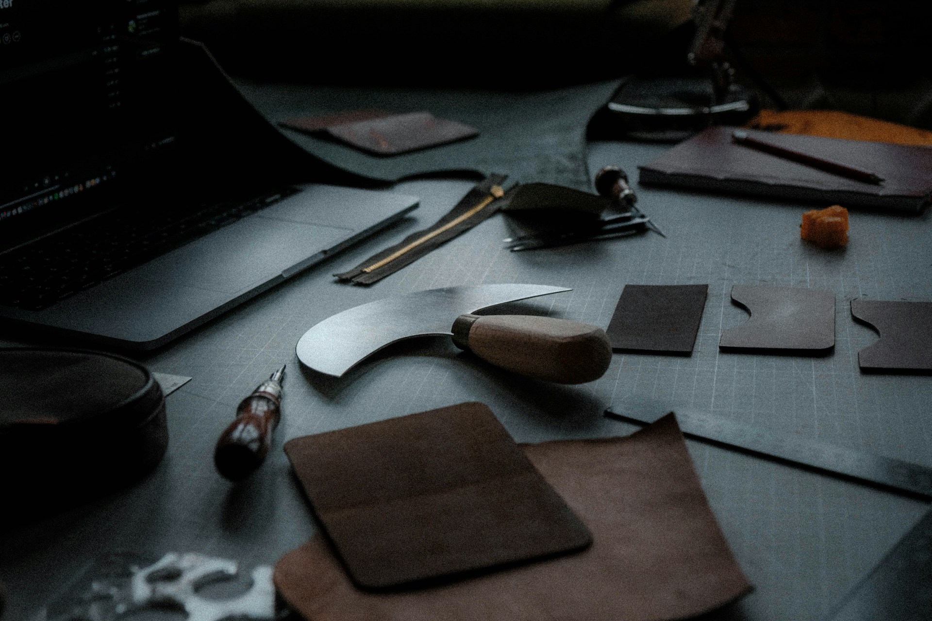 Taller de Lucio donde se elaboran los productos en cuero